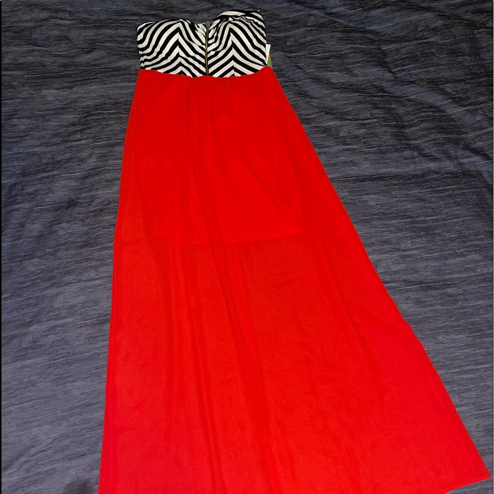 NWT L Iris dress with zip up in the middle